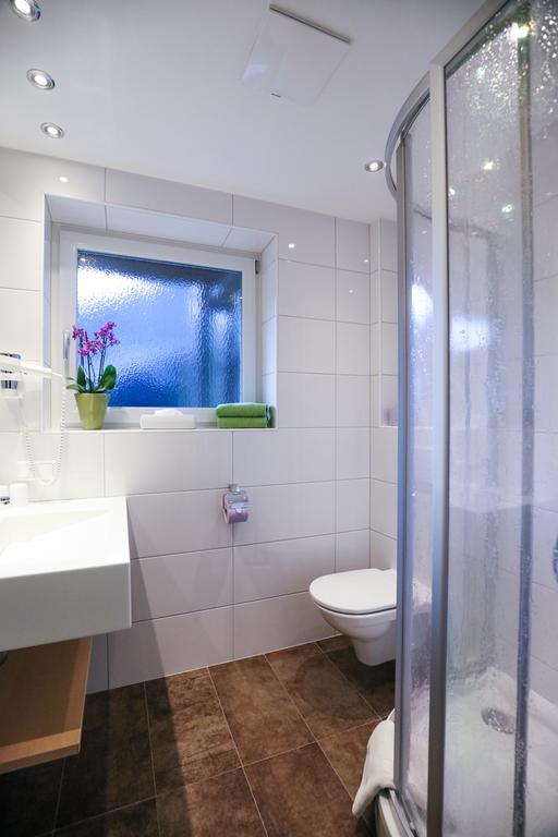 Haus Maria Hotel Bad Kleinkirchheim Szoba fotó