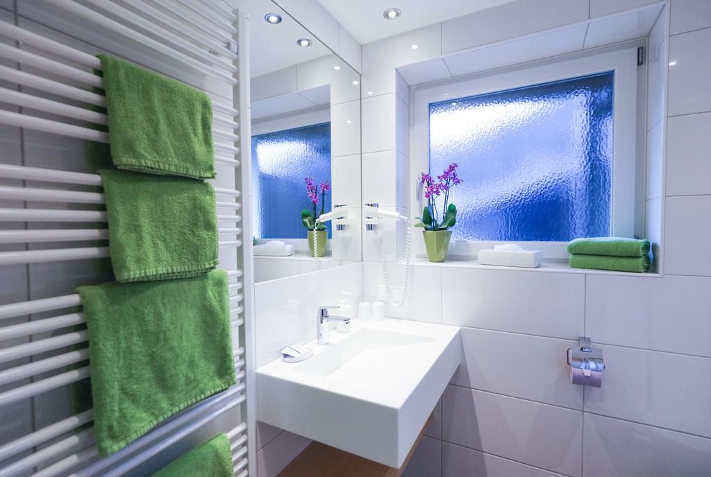 Haus Maria Hotel Bad Kleinkirchheim Szoba fotó